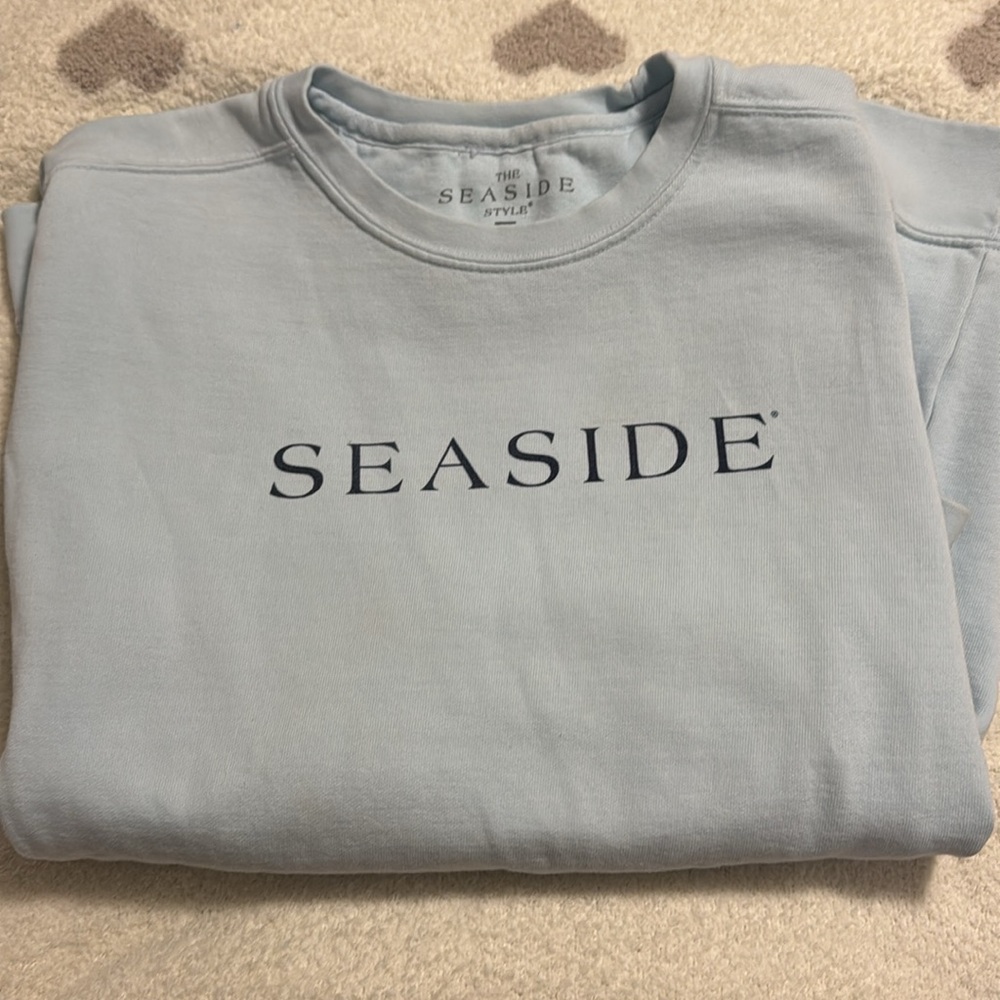 Seaside Style light blue sweatshirt